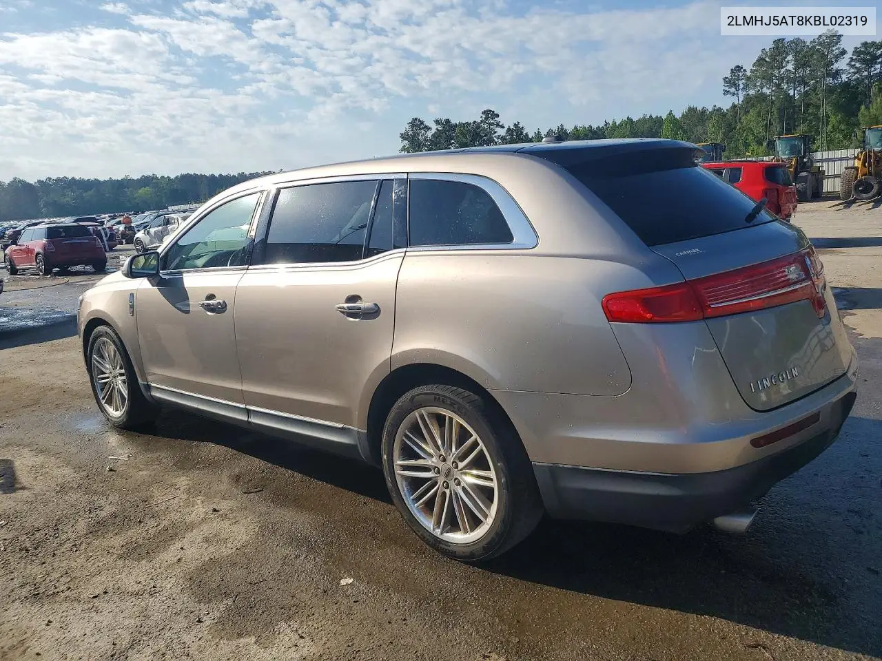 2019 Lincoln Mkt VIN: 2LMHJ5AT8KBL02319 Lot: 50253216