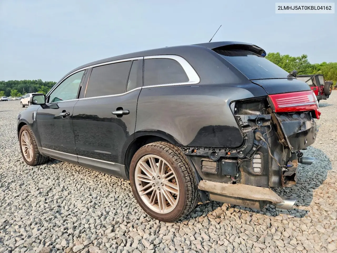 2019 Lincoln Mkt VIN: 2LMHJ5AT0KBL04162 Lot: 60684706