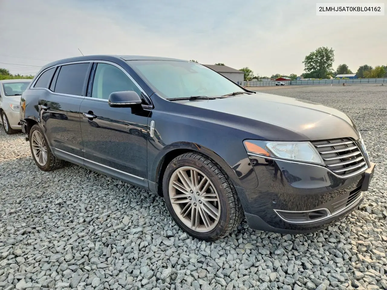 2019 Lincoln Mkt VIN: 2LMHJ5AT0KBL04162 Lot: 60684706