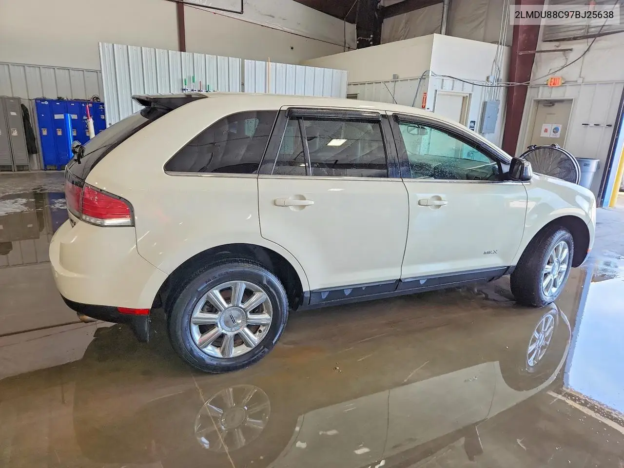 2007 Lincoln Mkx VIN: 2LMDU88C97BJ25638 Lot: 59066766
