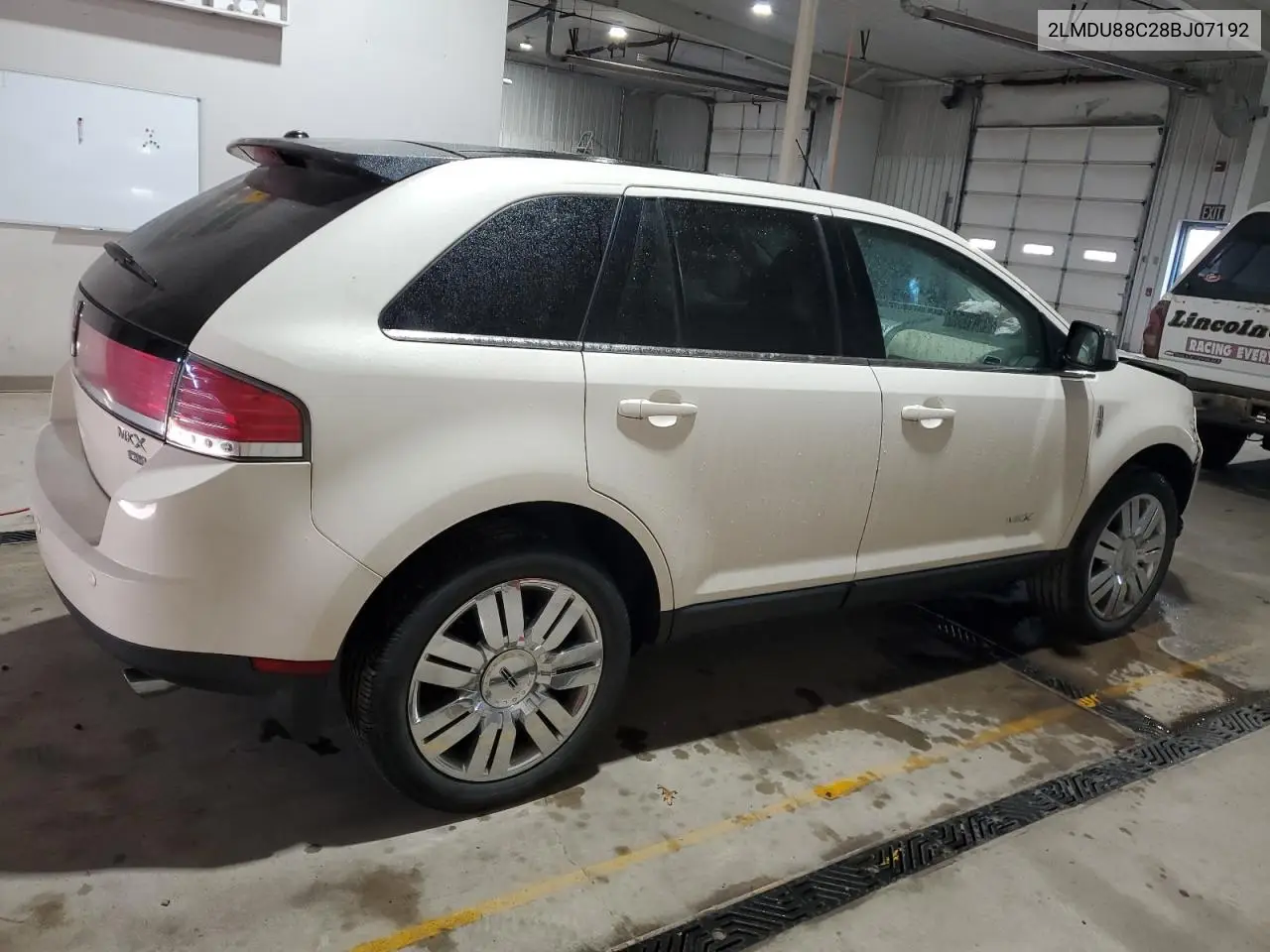 2LMDU88C28BJ07192 2008 Lincoln Mkx