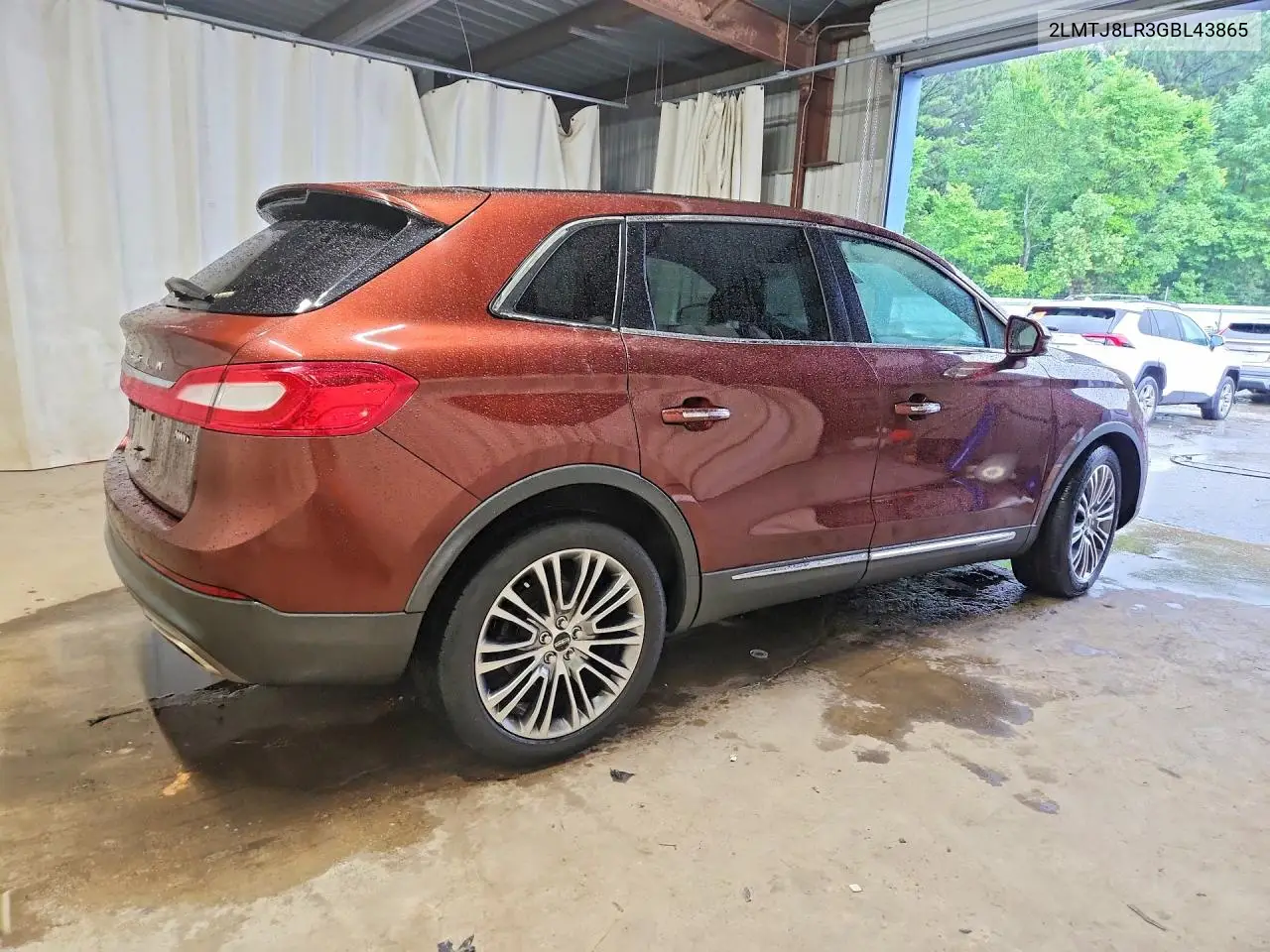2016 Lincoln Mkx Reserve VIN: 2LMTJ8LR3GBL43865 Lot: 58124896