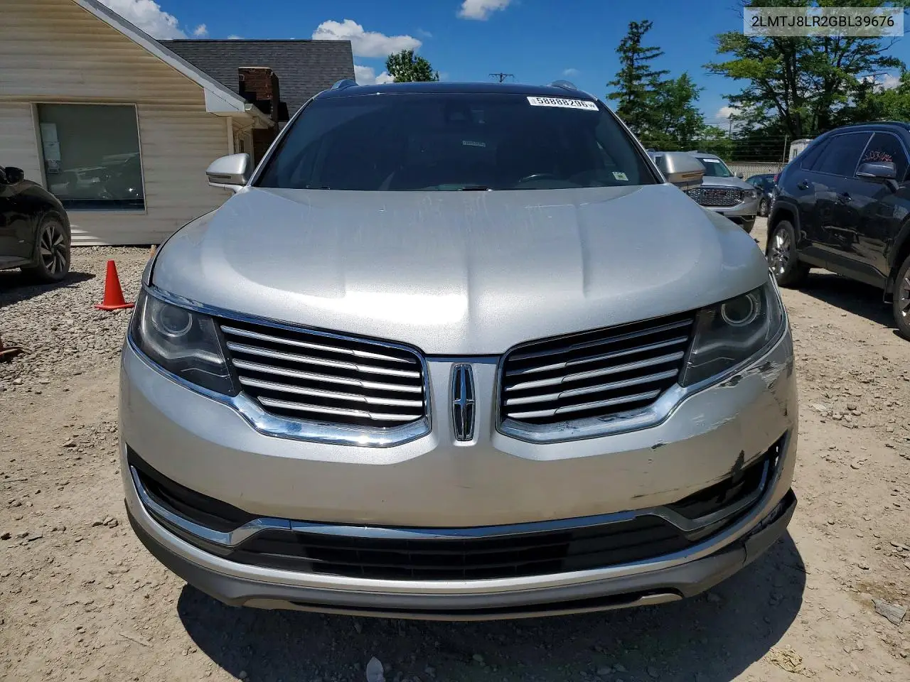 2016 Lincoln Mkx Reserve VIN: 2LMTJ8LR2GBL39676 Lot: 58888296
