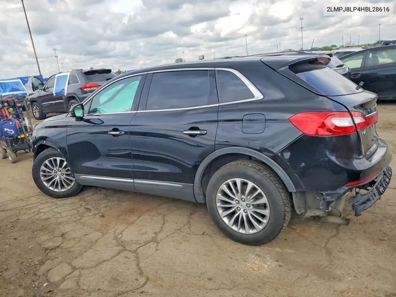 2017 Lincoln Mkx Reserve VIN: 2LMPJ8LP4HBL28616 Lot: 58576386