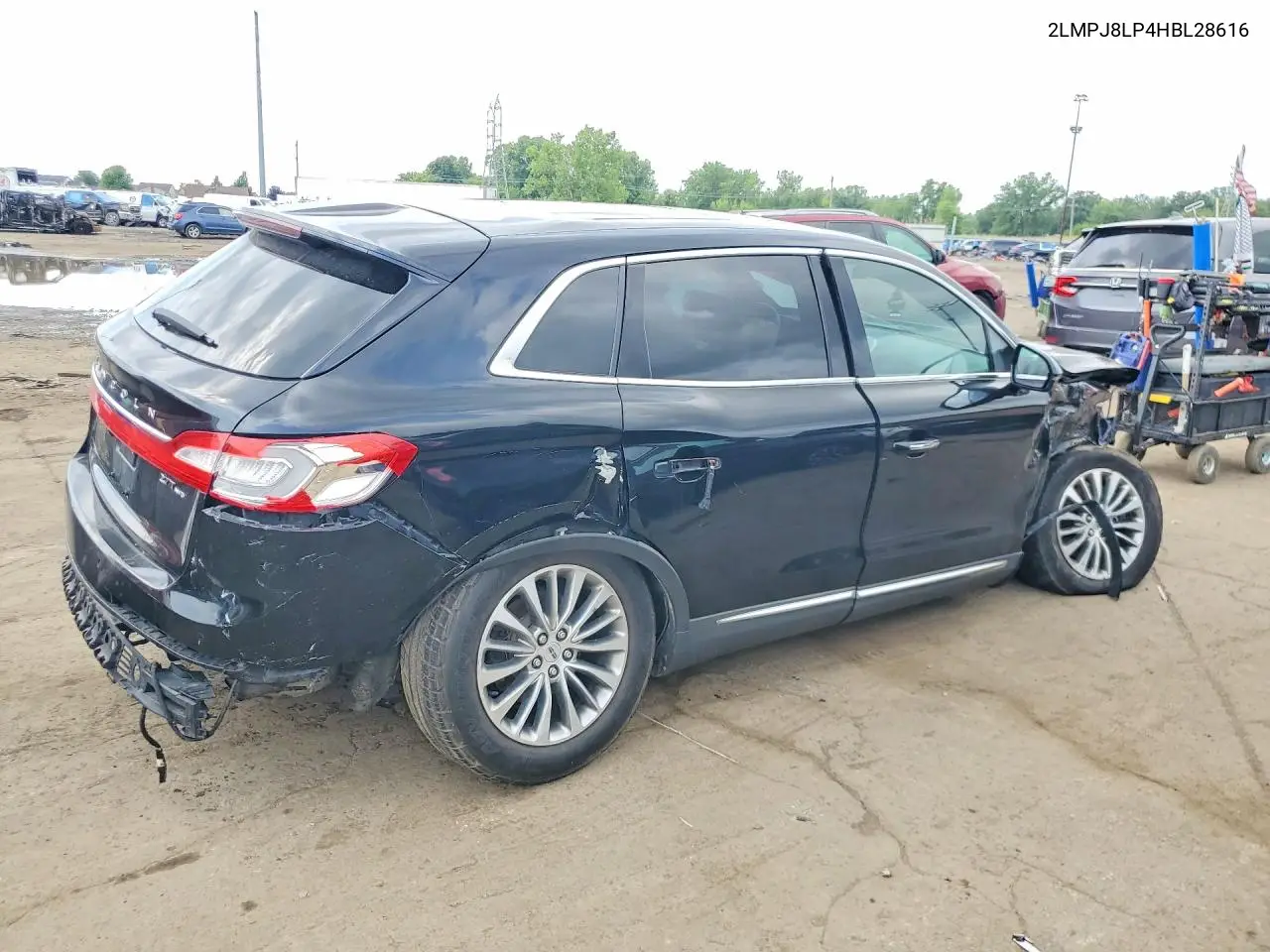2017 Lincoln Mkx Reserve VIN: 2LMPJ8LP4HBL28616 Lot: 58576386