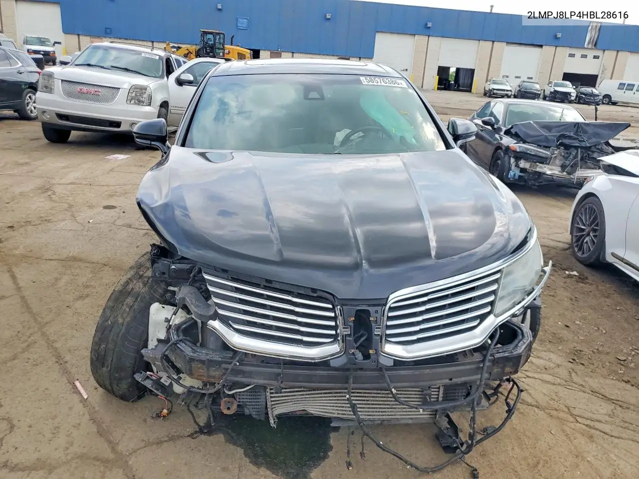 2017 Lincoln Mkx Reserve VIN: 2LMPJ8LP4HBL28616 Lot: 58576386