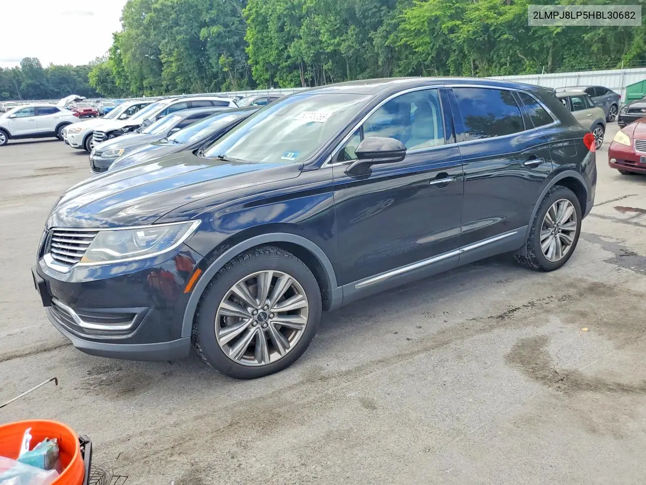 2017 Lincoln Mkx Reserve VIN: 2LMPJ8LP5HBL30682 Lot: 60243086