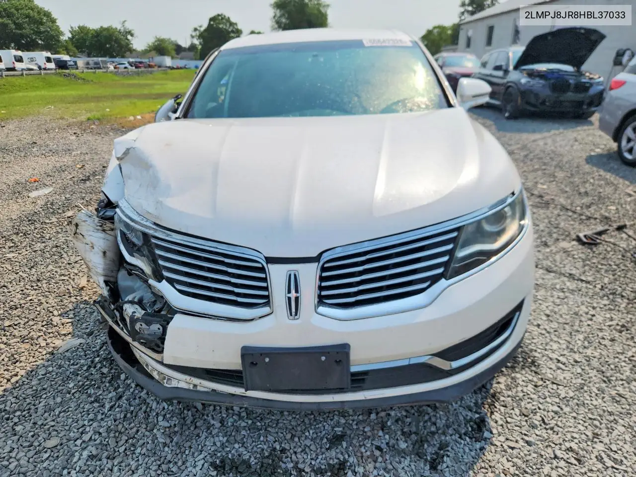 2017 Lincoln Mkx Premiere VIN: 2LMPJ8JR8HBL37033 Lot: 60642326