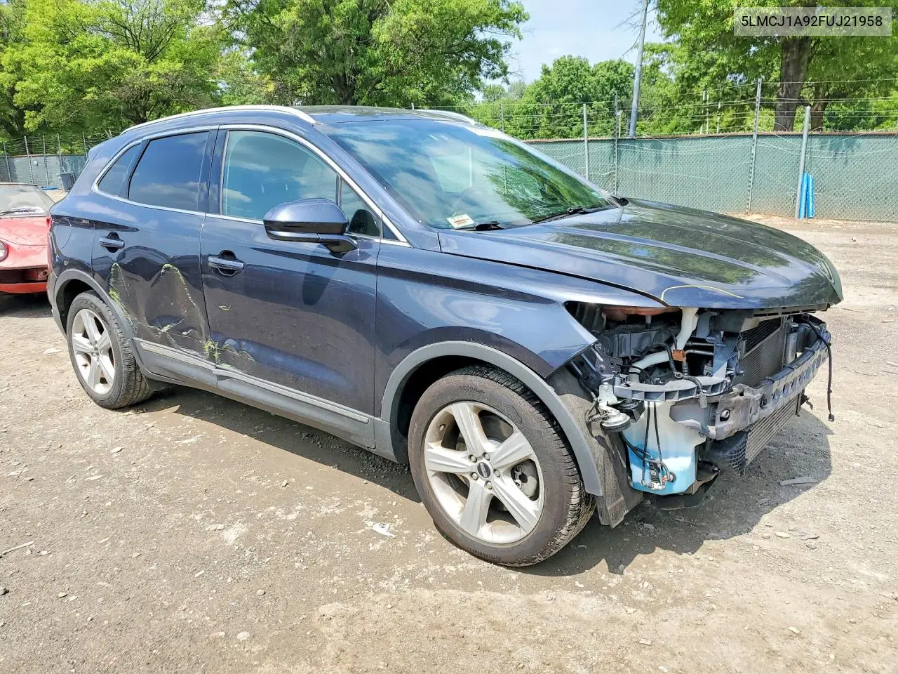 2015 Lincoln Mkc VIN: 5LMCJ1A92FUJ21958 Lot: 55391736