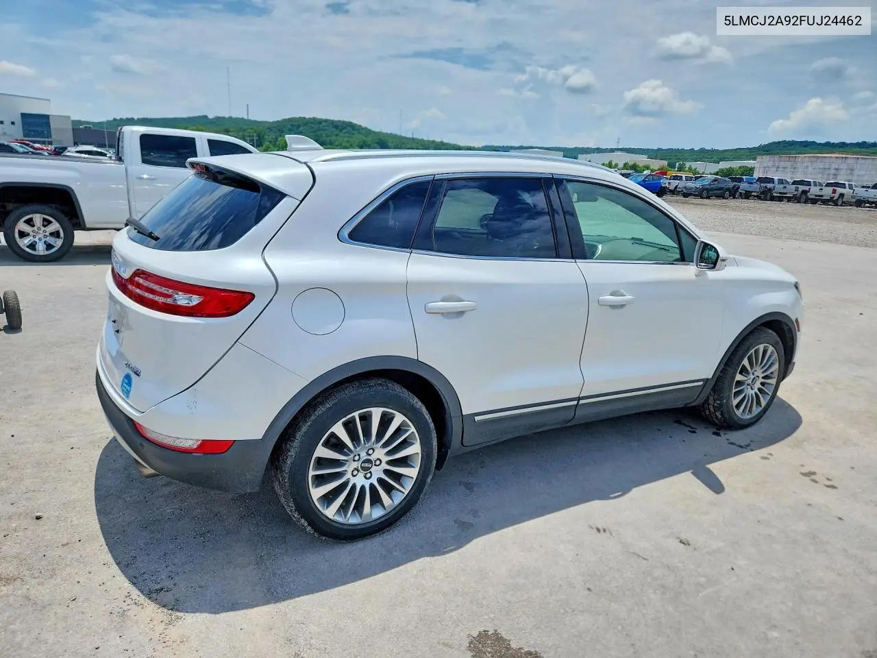 2015 Lincoln Mkc VIN: 5LMCJ2A92FUJ24462 Lot: 55656666