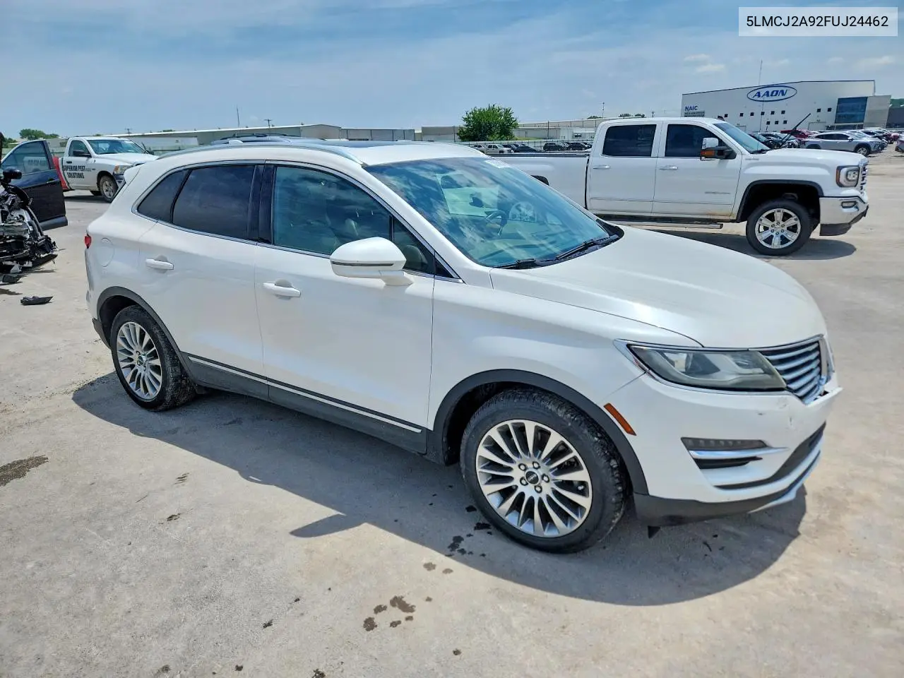 2015 Lincoln Mkc VIN: 5LMCJ2A92FUJ24462 Lot: 55656666