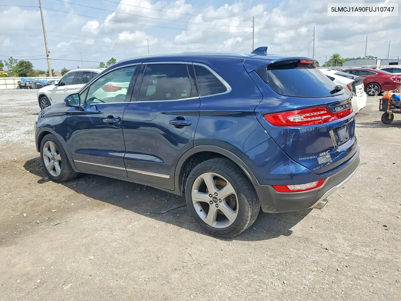 2015 Lincoln Mkc VIN: 5LMCJ1A90FUJ10747 Lot: 62033646
