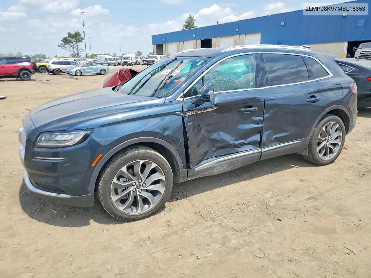 2021 Lincoln Nautilus Reserve VIN: 2LMPJ8K97MBL18353 Lot: 55873616