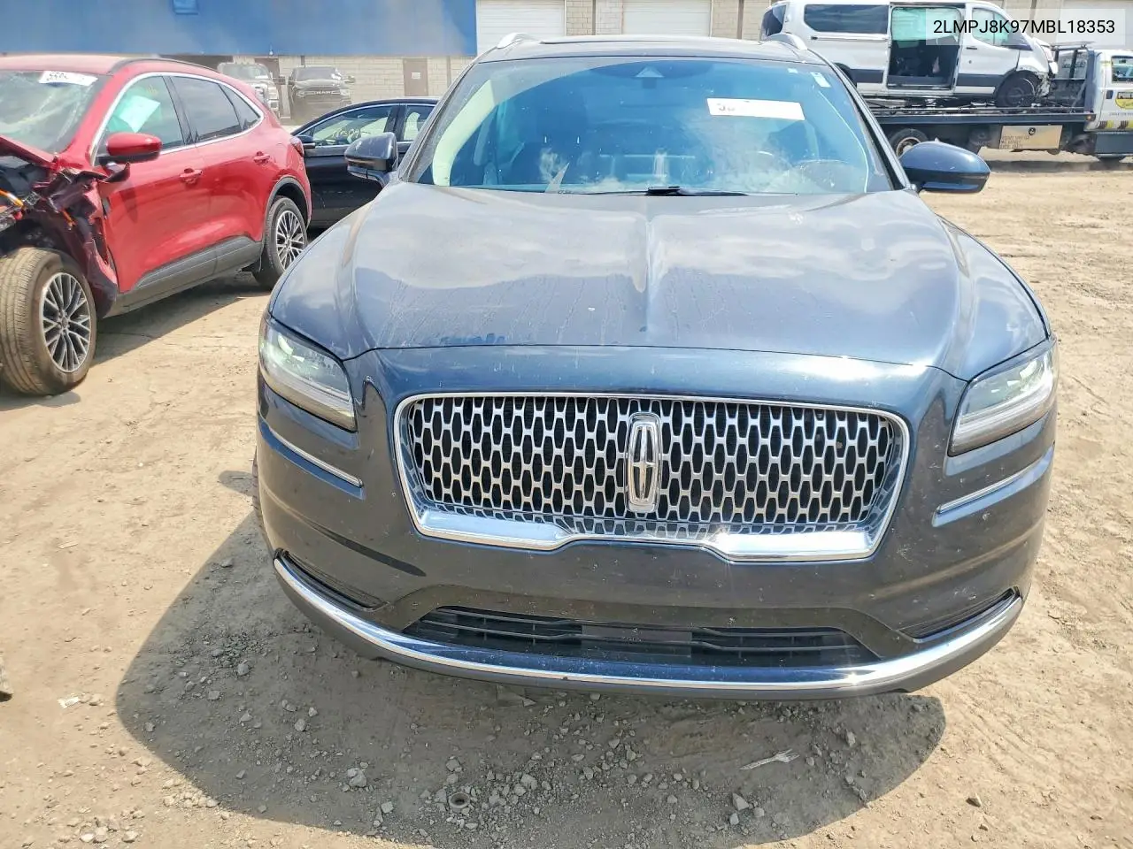 2021 Lincoln Nautilus Reserve VIN: 2LMPJ8K97MBL18353 Lot: 55873616