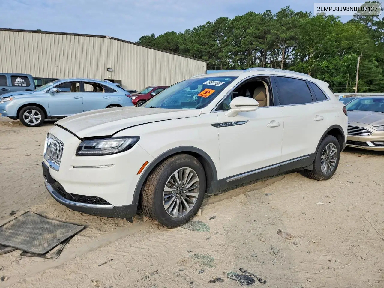 2022 Lincoln Nautilus VIN: 2LMPJ8J98NBL07137 Lot: 59680986