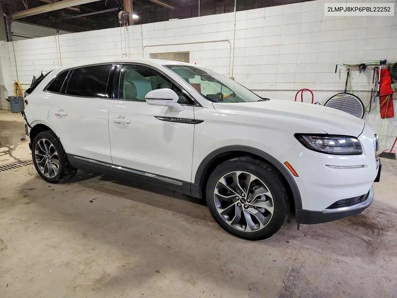 2023 Lincoln Nautilus Reserve VIN: 2LMPJ8KP6PBL22252 Lot: 58942646