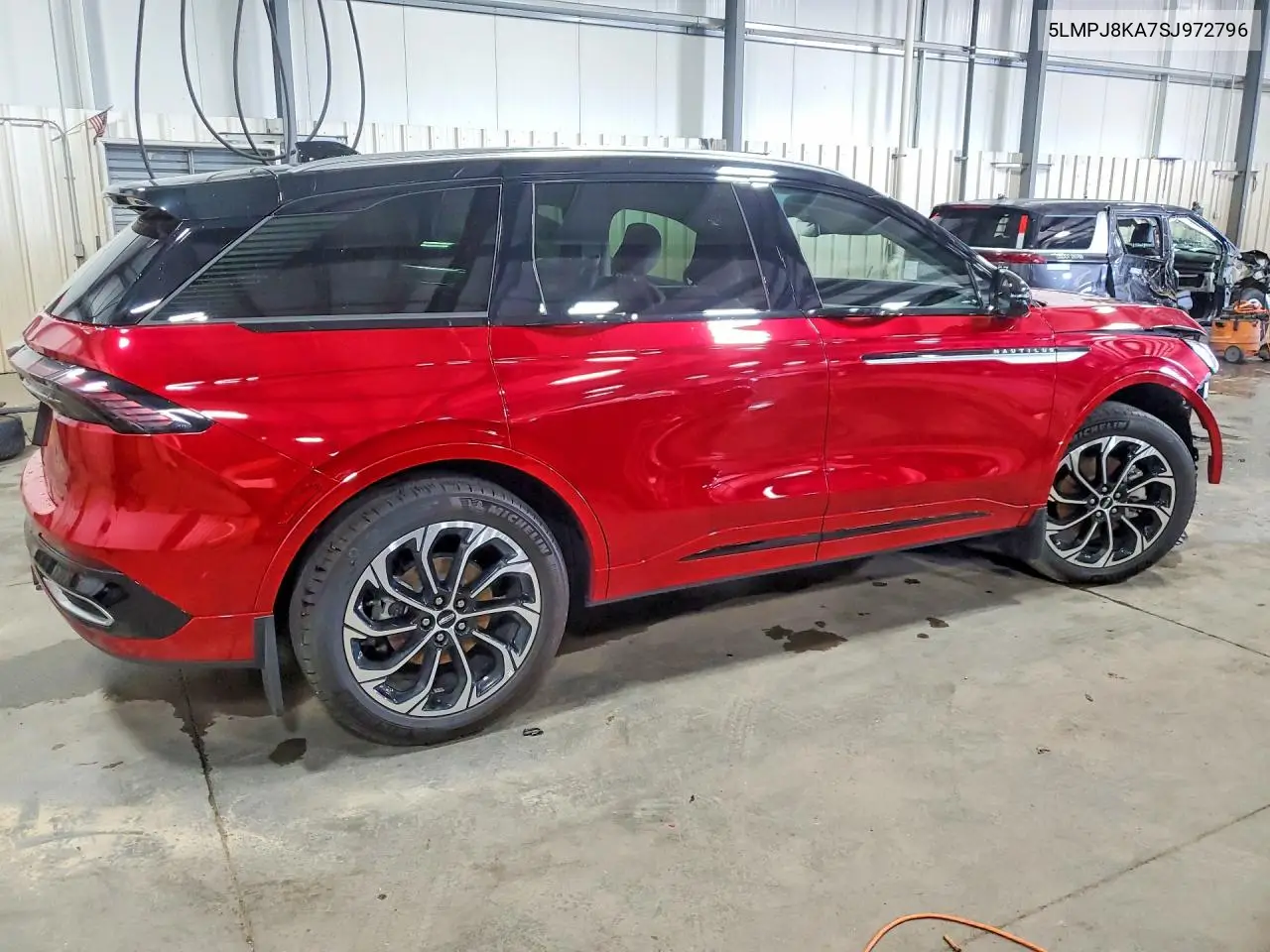 2025 Lincoln Nautilus Reserve VIN: 5LMPJ8KA7SJ972796 Lot: 60185596