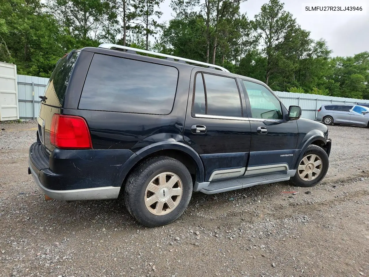 2003 Lincoln Navigator VIN: 5LMFU27R23LJ43946 Lot: 55355556