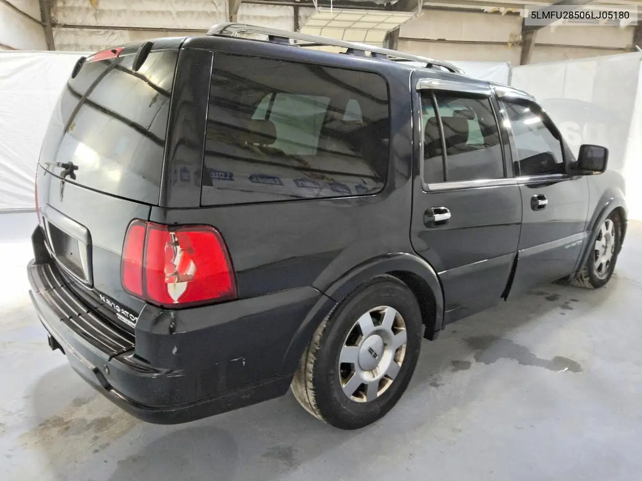2006 Lincoln Navigator VIN: 5LMFU28506LJ05180 Lot: 54055666