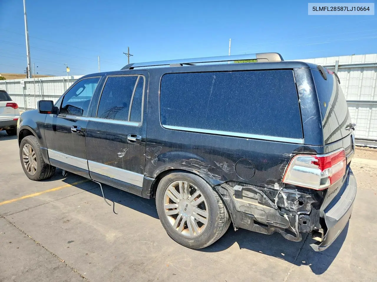 2007 Lincoln Navigator L VIN: 5LMFL28587LJ10664 Lot: 61673046