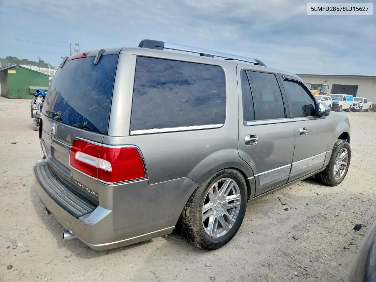 2008 Lincoln Navig VIN: 5LMFU28578LJ15627 Lot: 61372856