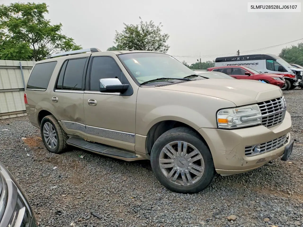 2008 Lincoln Navigator VIN: 5LMFU28528LJ06107 Lot: 61393646