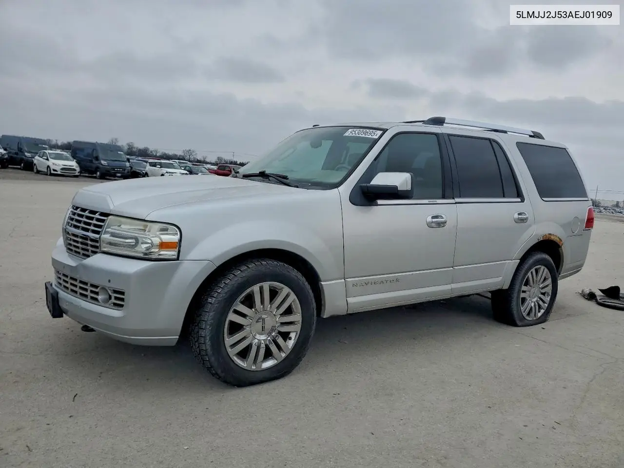 5LMJJ2J53AEJ01909 2010 Lincoln Navigator