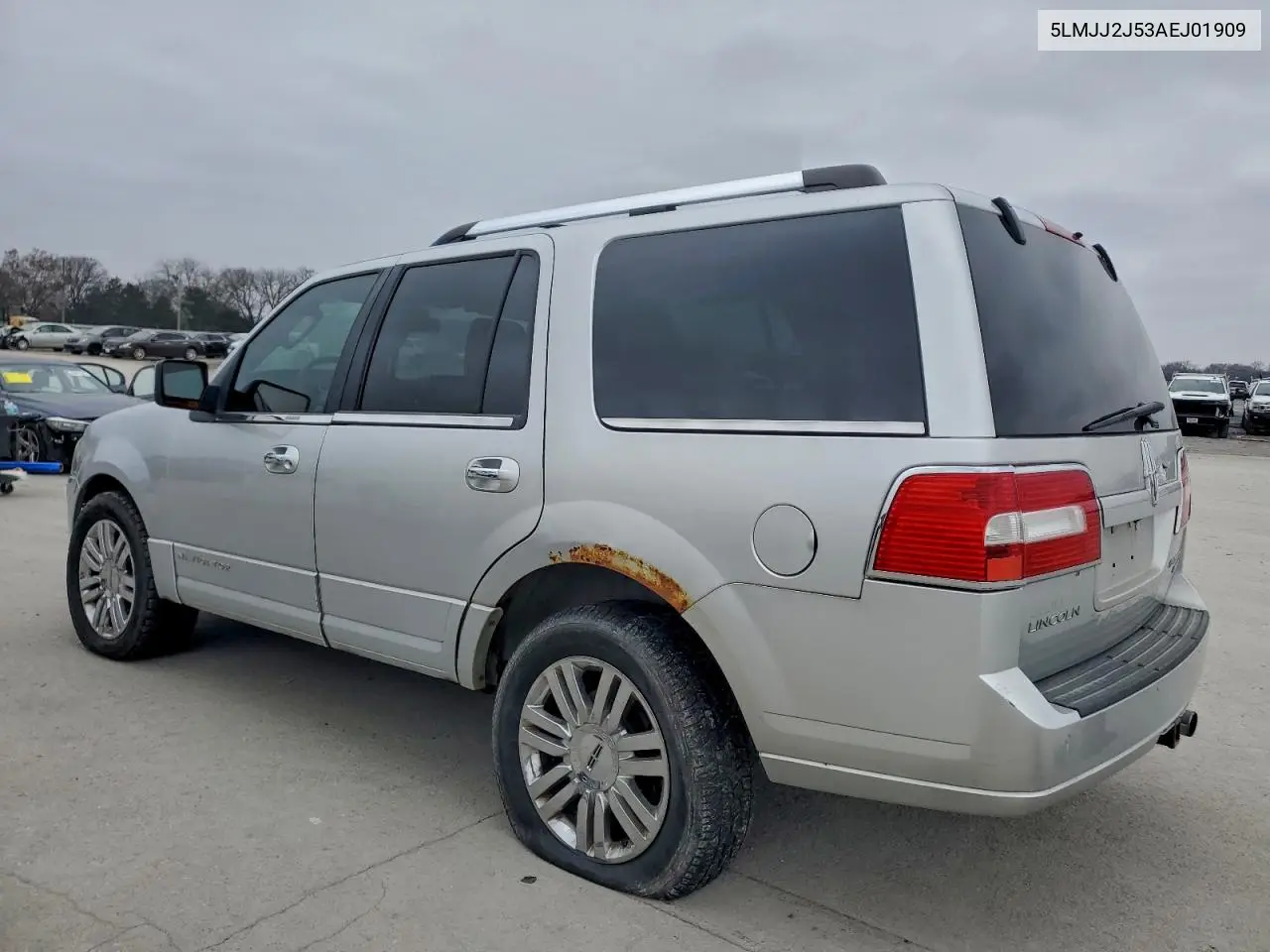 5LMJJ2J53AEJ01909 2010 Lincoln Navigator