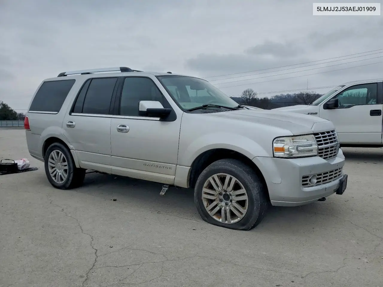 5LMJJ2J53AEJ01909 2010 Lincoln Navigator