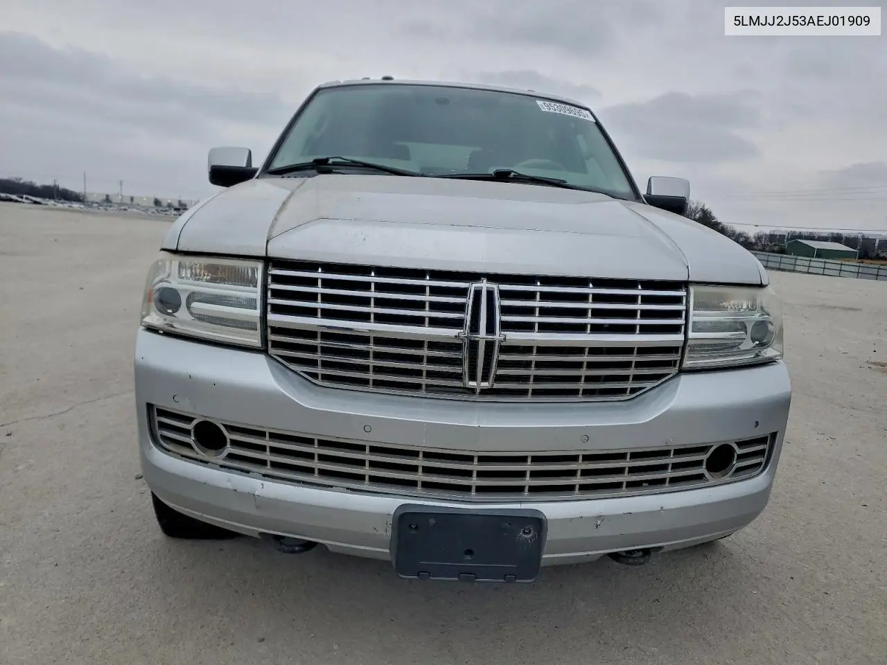 5LMJJ2J53AEJ01909 2010 Lincoln Navigator