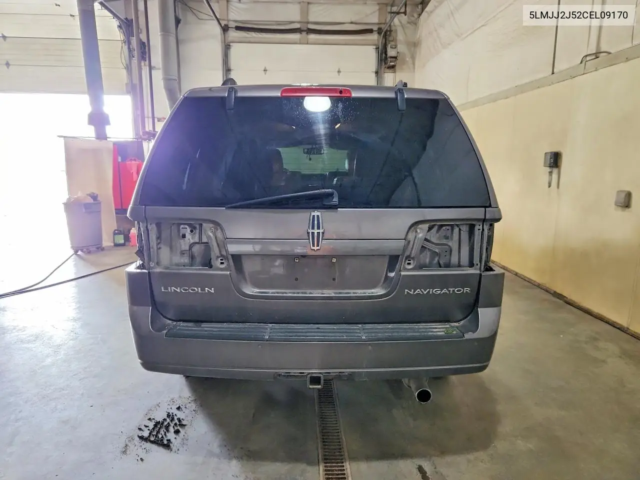 2012 Lincoln Navigator VIN: 5LMJJ2J52CEL09170 Lot: 61355146