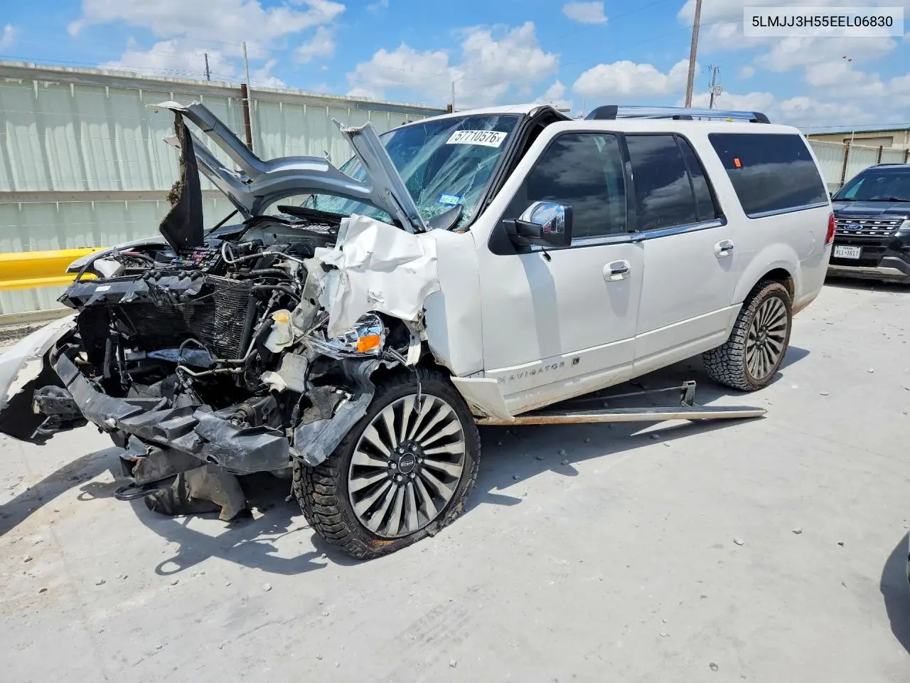 2014 Lincoln Navigator L VIN: 5LMJJ3H55EEL06830 Lot: 57710576
