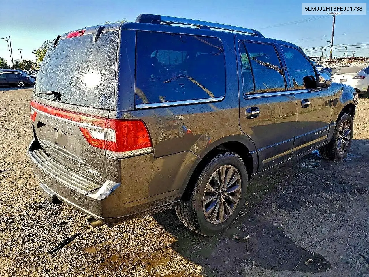 5LMJJ2HT8FEJ01738 2015 Lincoln Townhouse Navigator