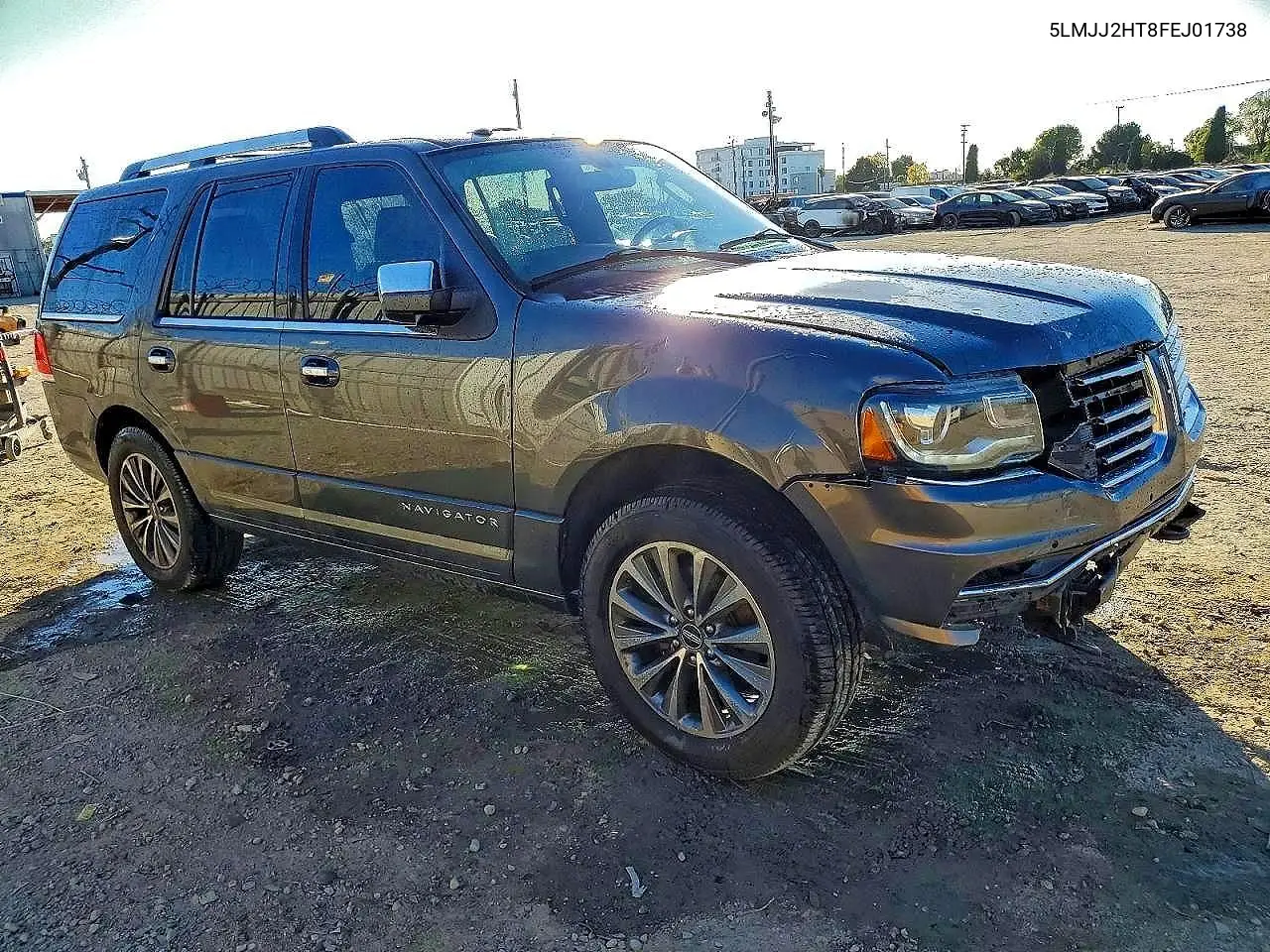 5LMJJ2HT8FEJ01738 2015 Lincoln Townhouse Navigator