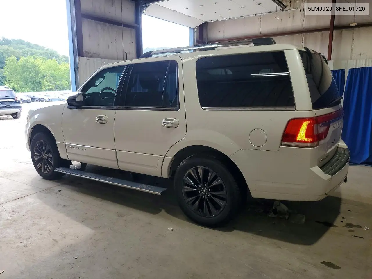 2015 Lincoln Navigator VIN: 5LMJJ2JT8FEJ01720 Lot: 61922506