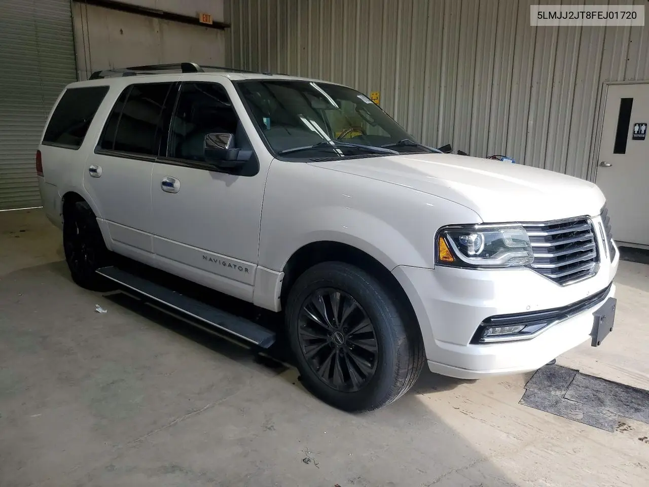 2015 Lincoln Navigator VIN: 5LMJJ2JT8FEJ01720 Lot: 61922506