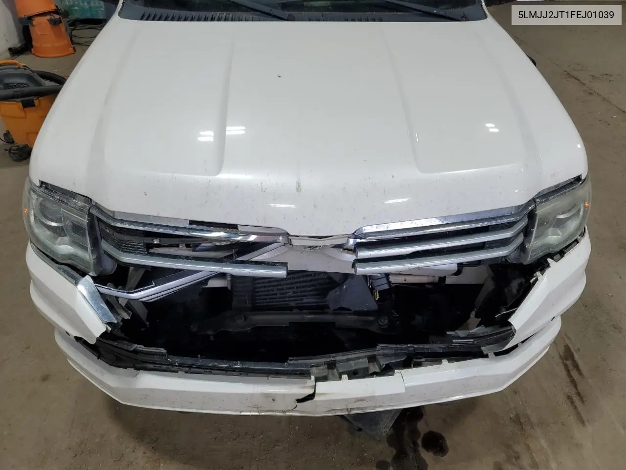 5LMJJ2JT1FEJ01039 2015 Lincoln Navigator