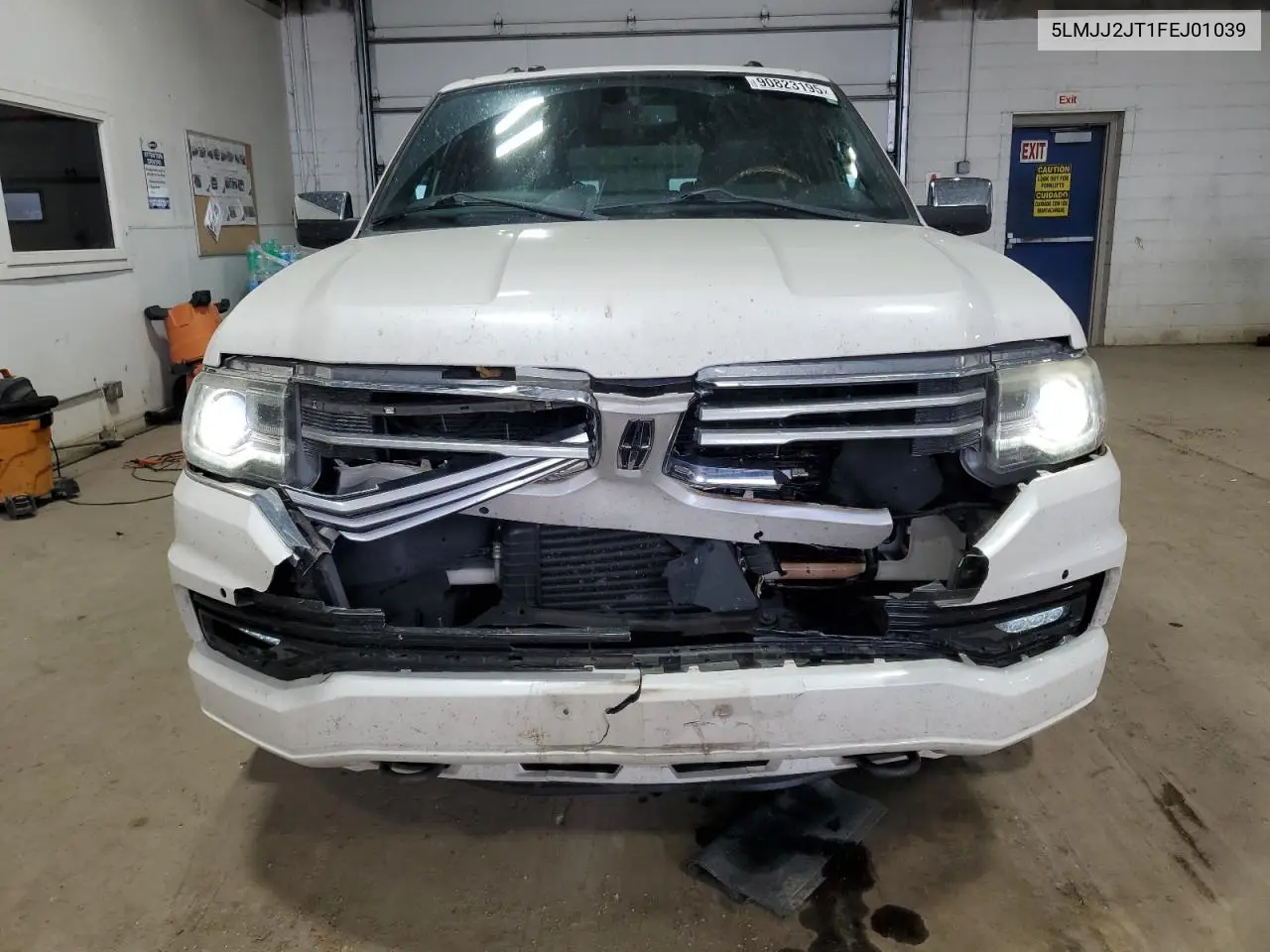 5LMJJ2JT1FEJ01039 2015 Lincoln Navigator