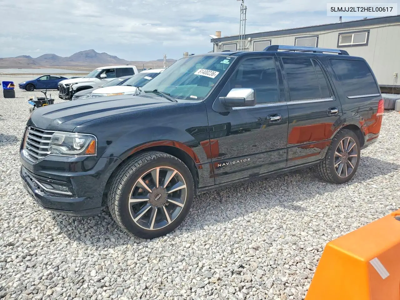 5LMJJ2LT2HEL00617 2017 Lincoln Navigator Reserve