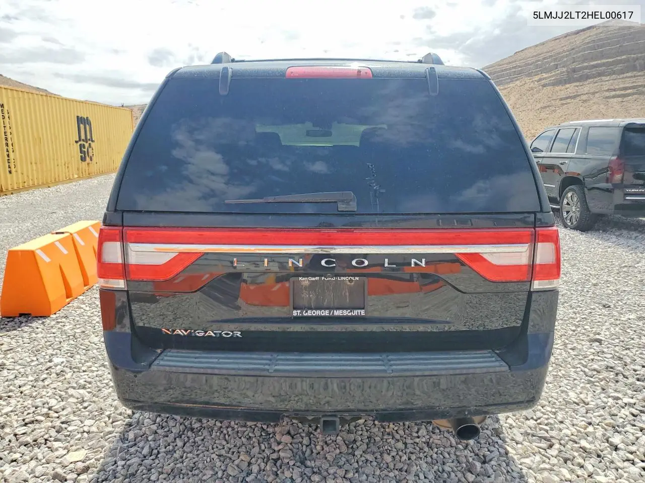 5LMJJ2LT2HEL00617 2017 Lincoln Navigator Reserve