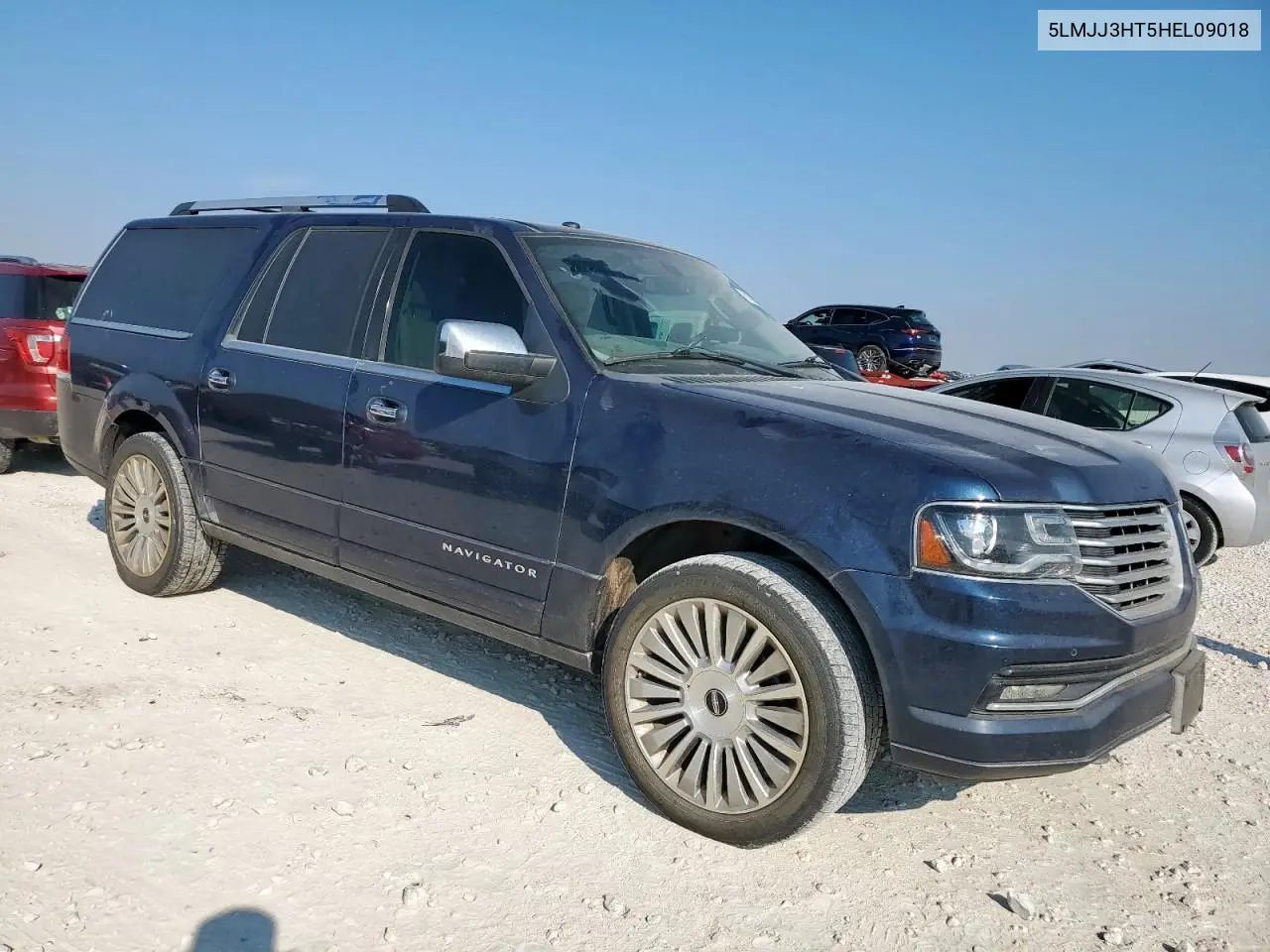 5LMJJ3HT5HEL09018 2017 Lincoln Navigator L Select