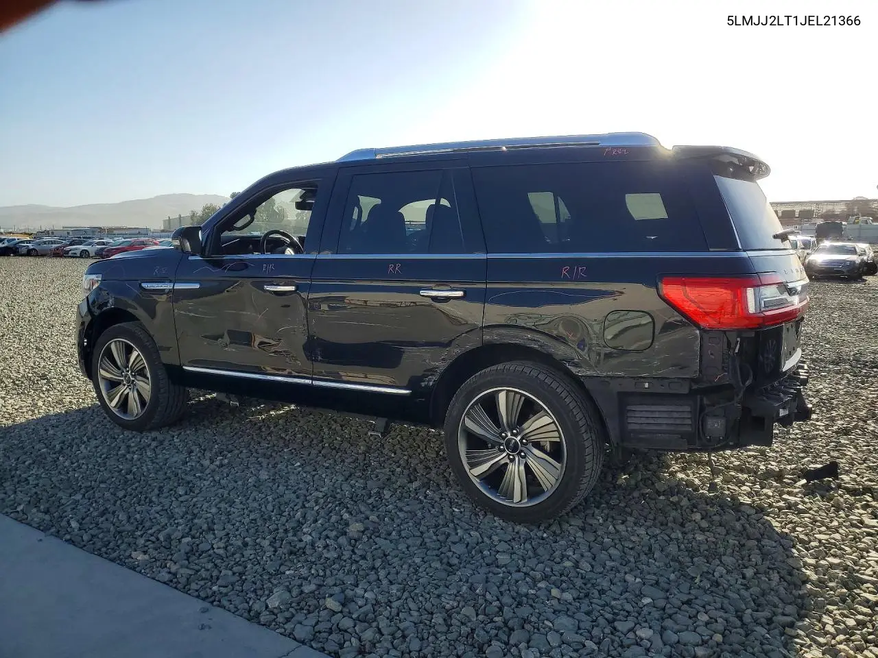 2018 Lincoln Navigator Reserve VIN: 5LMJJ2LT1JEL21366 Lot: 54525846
