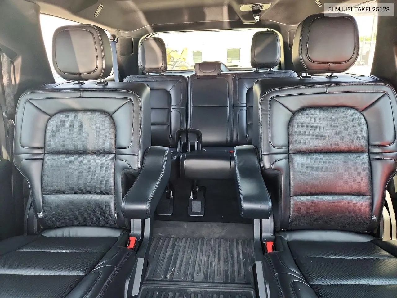 2019 Lincoln Navigator L Reserve VIN: 5LMJJ3LT6KEL25128 Lot: 60856156