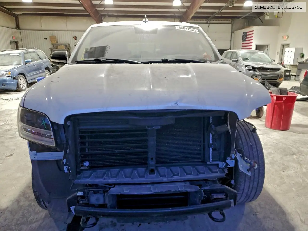5LMJJ2LT8KEL05750 2019 Lincoln Navigator Reserve