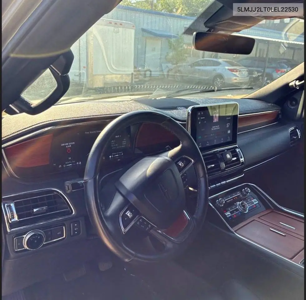 2020 Lincoln Navigator Reserve VIN: 5LMJJ2LT0LEL22530 Lot: 55658996