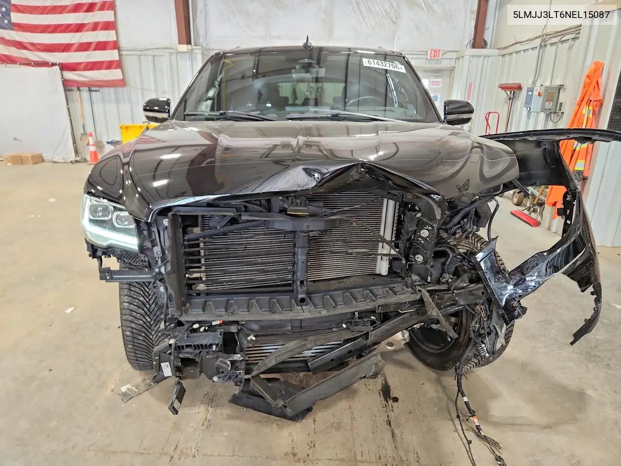 2022 Lincoln Navigator L Reserve VIN: 5LMJJ3LT6NEL15087 Lot: 61432706