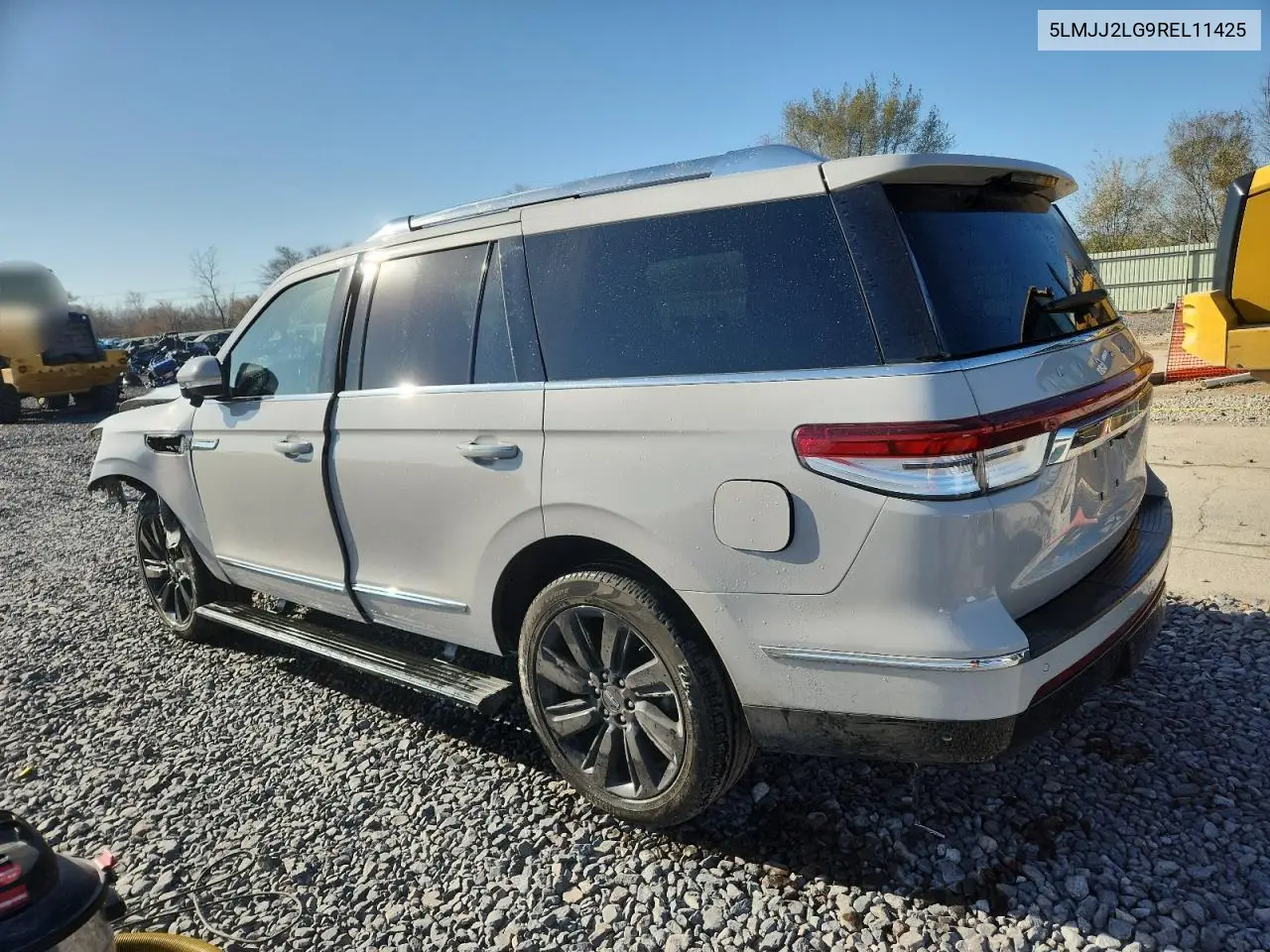 5LMJJ2LG9REL11425 2024 Lincoln Navigator Reserve