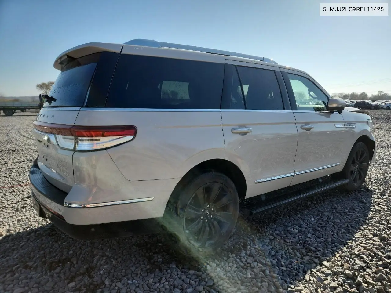 5LMJJ2LG9REL11425 2024 Lincoln Navigator Reserve