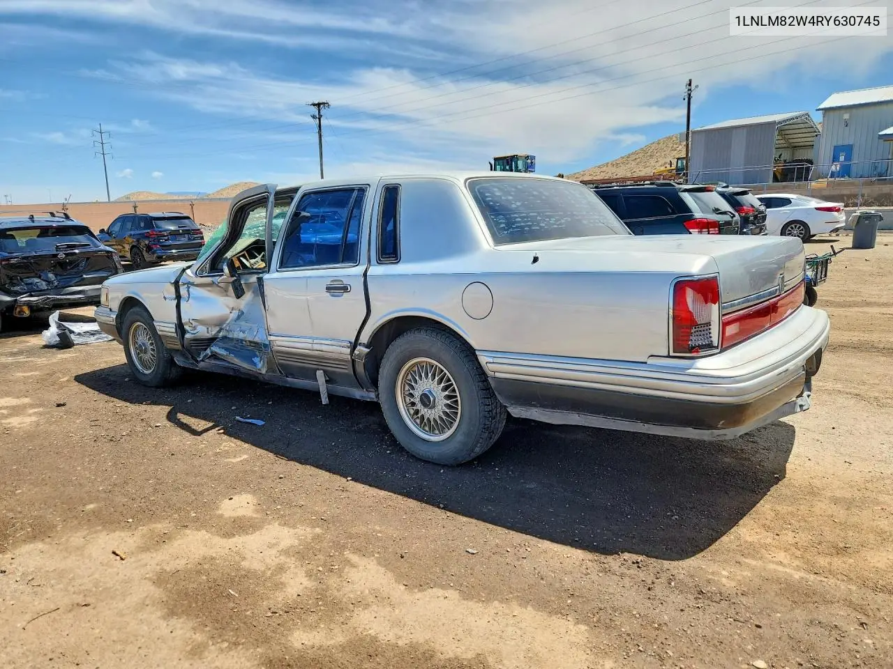 1994 Lincoln Town Car Signature VIN: 1LNLM82W4RY630745 Lot: 54813376