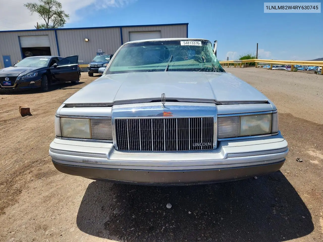 1994 Lincoln Town Car Signature VIN: 1LNLM82W4RY630745 Lot: 54813376